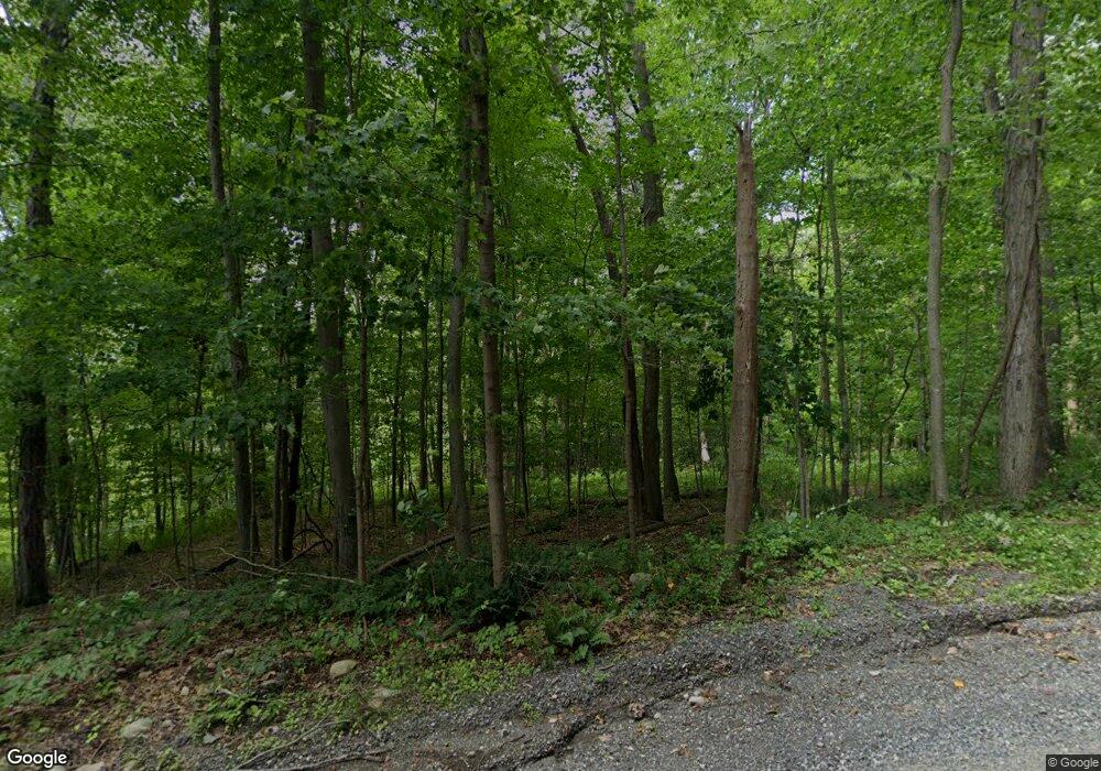 2 Nathan Gold Rd, Redding, CT 06896 - photo 1