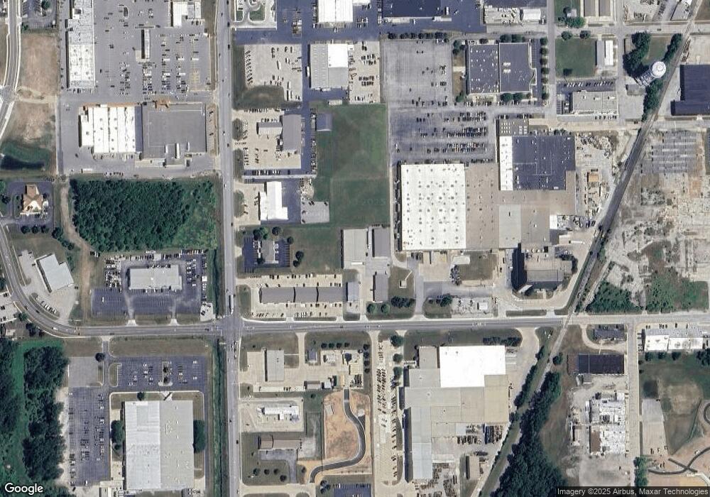 924 W 15th St, Auburn, IN 46706 - photo 1