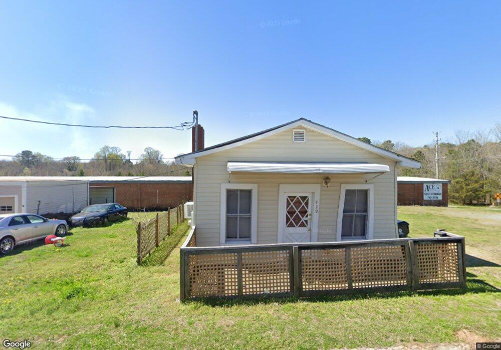 429 N Chatham Ave, Siler City, NC 27344 - photo 1