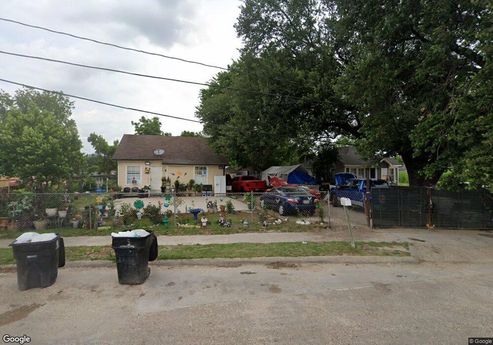 1925 Tidwell Ln, Houston, TX 77093 - photo 1