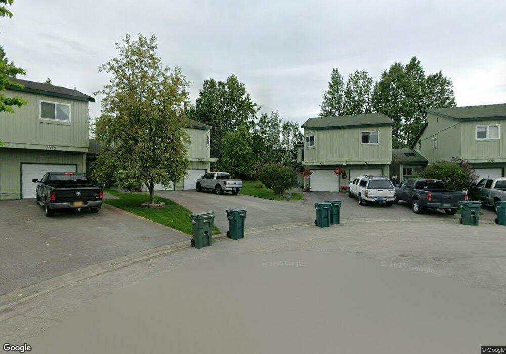 5702 Jennifer Cir unit 11A, Anchorage, AK 99504 - photo 1