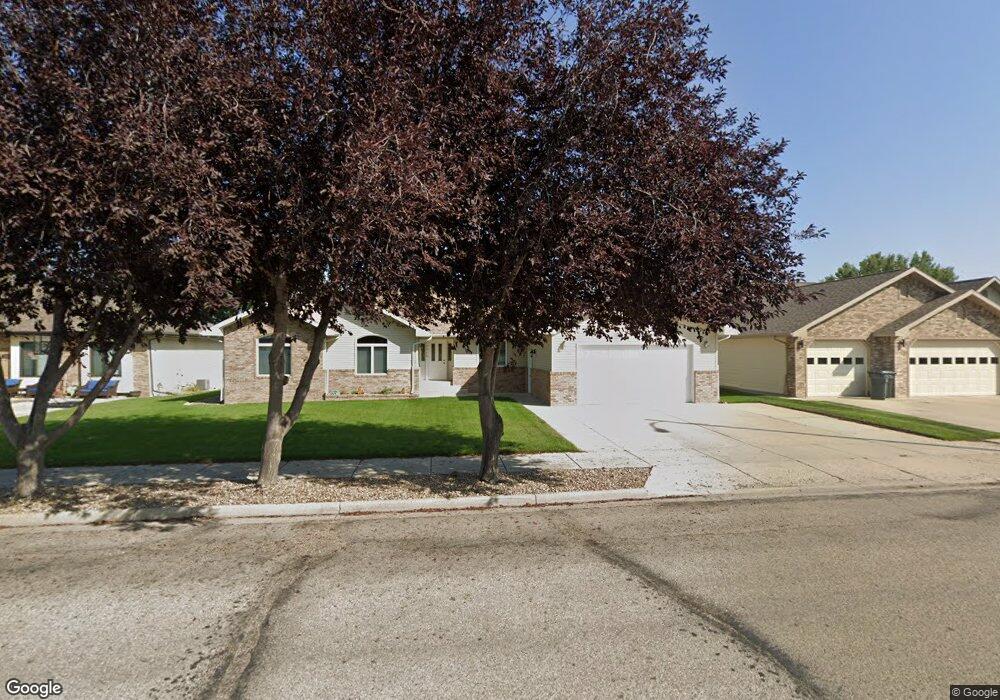 2310 15th Ave W, Williston, ND 58801 - photo 1