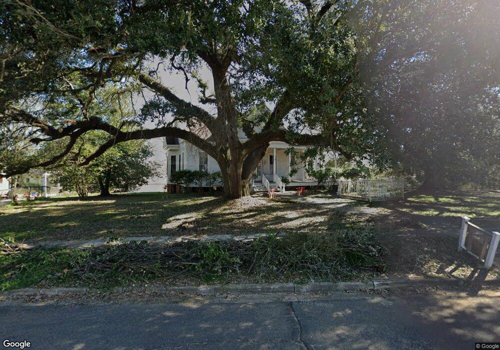 312 Georgetown St, Hazlehurst, MS 39083 - photo 1