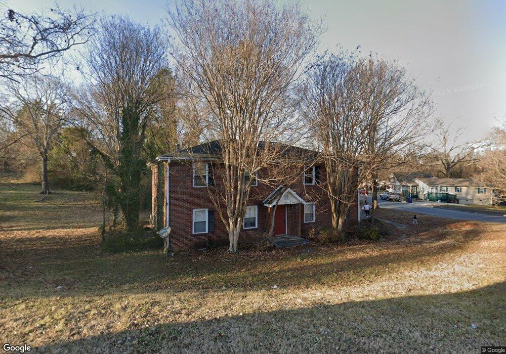 1521 E 18th St, Winston Salem, NC 27105 - photo 1