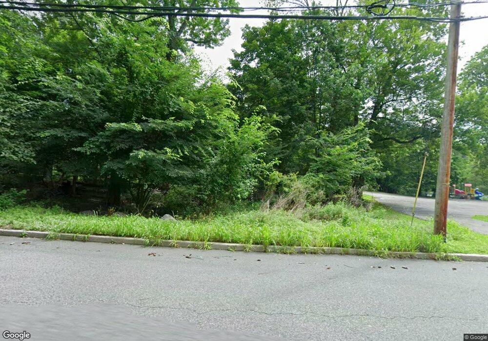 42 Carlough Rd, Upper Saddle River, NJ 07458 - photo 1