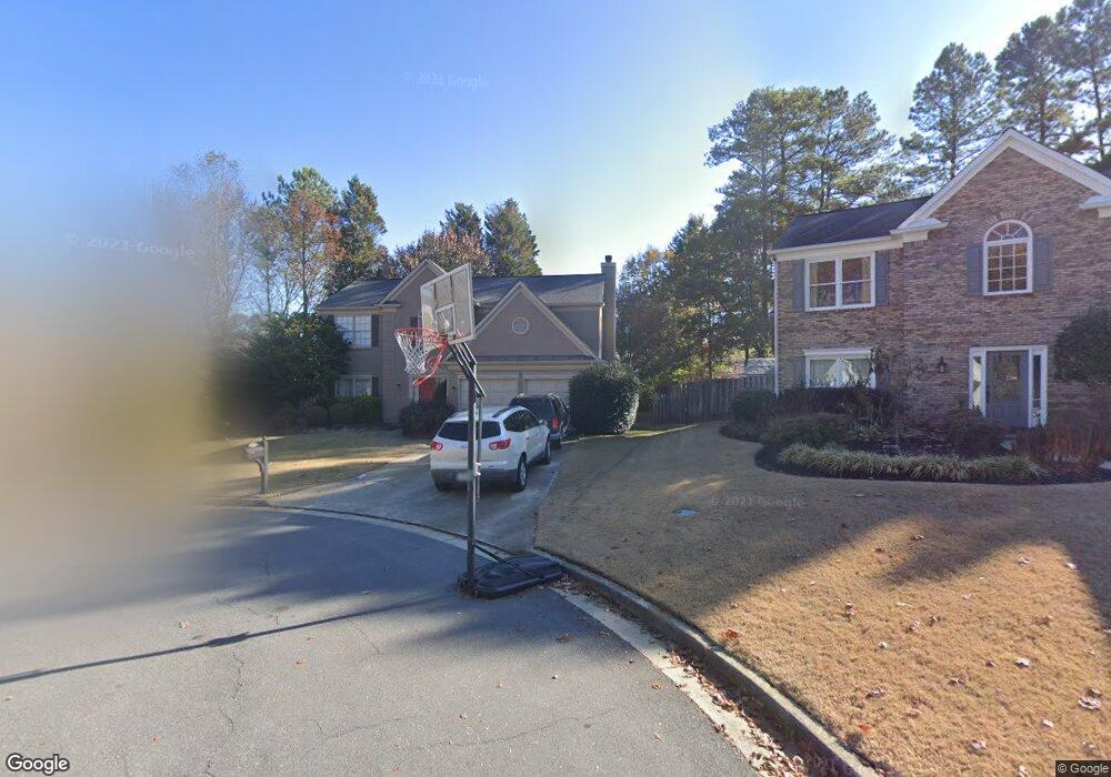 550 Weatherend Ct, Alpharetta, GA 30022 - photo 1