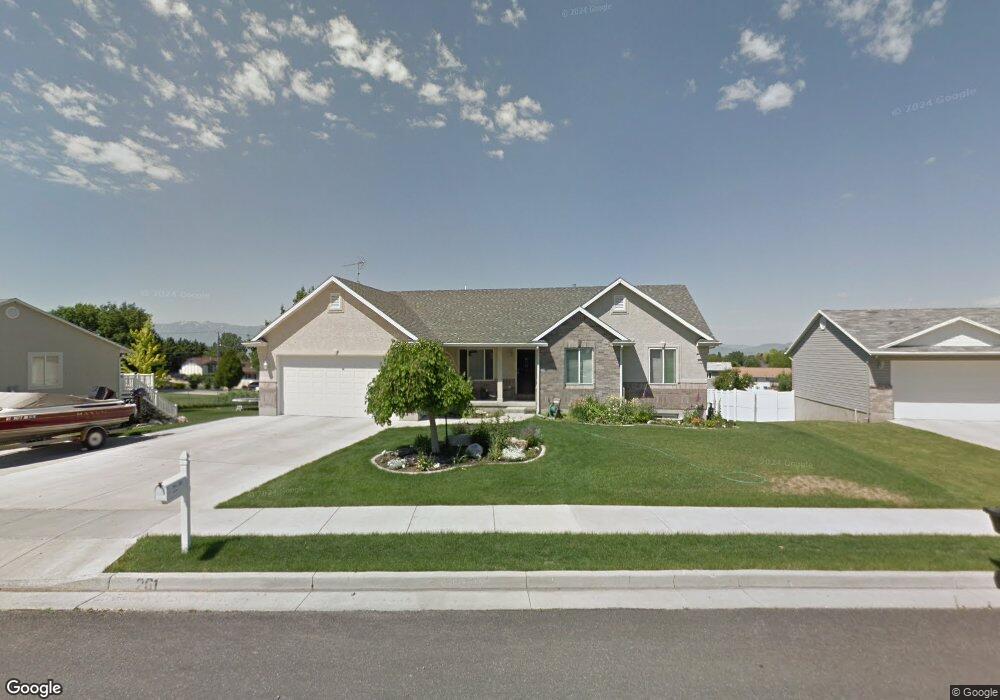 261 S 550 E unit 5, Smithfield, UT 84335 - photo 1