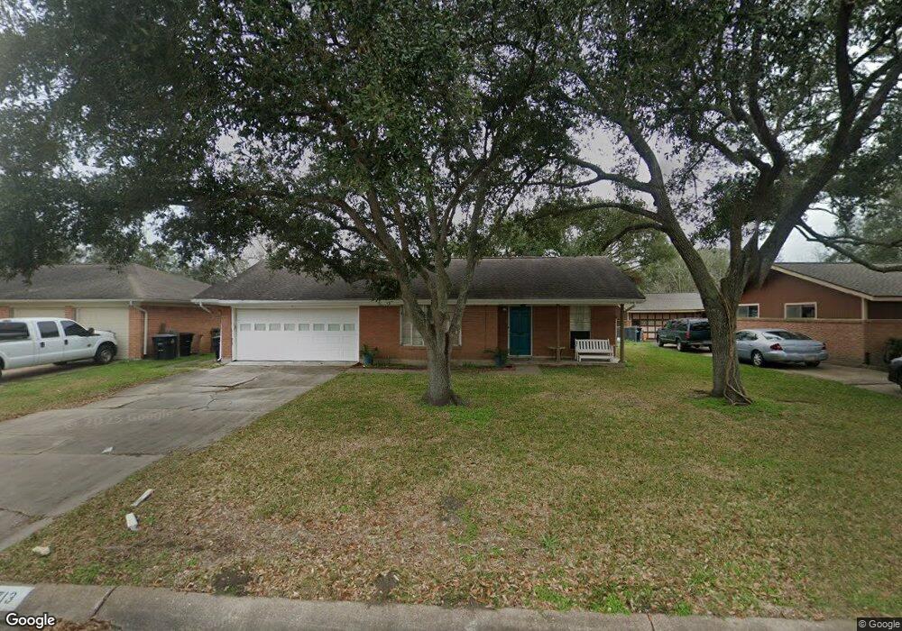 1713 Glenview Dr, Alvin, TX 77511 - photo 1