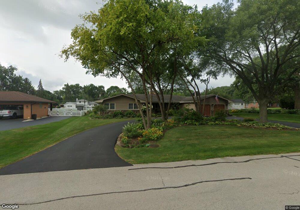133 E Niagara Ave, Schaumburg, IL 60193 - photo 1