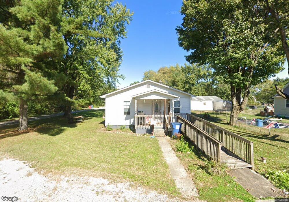 1950 Lisle Ave, Columbus, OH 43207 - photo 1