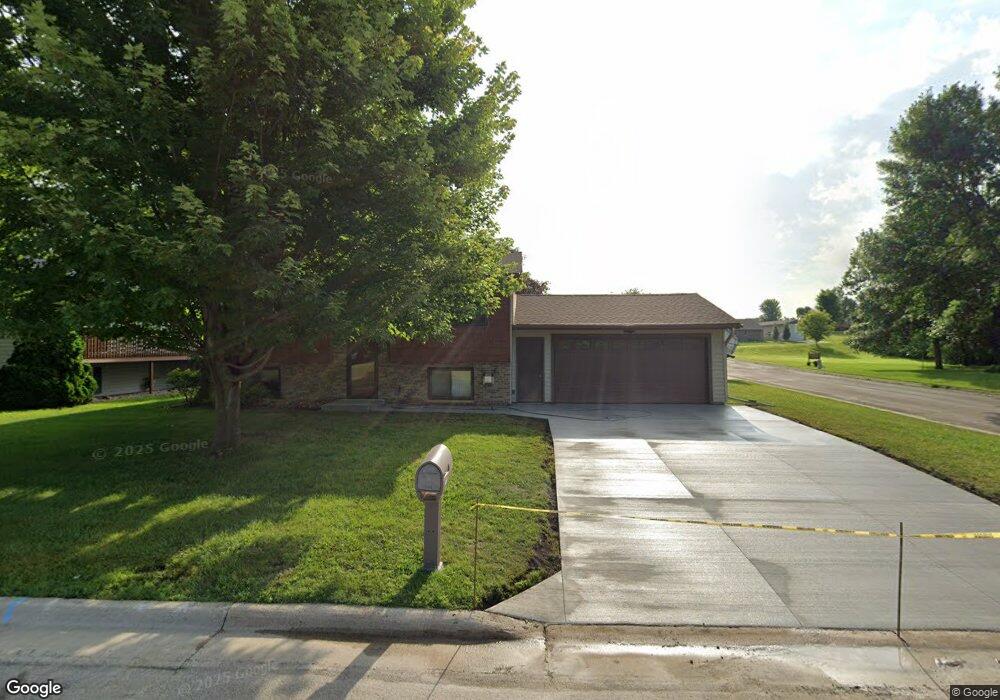 1702 Garfield Ave, Albert Lea, MN 56007 - photo 1