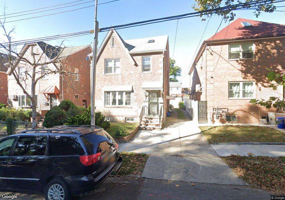 4556 164th St, Flushing, NY 11358 - photo 1