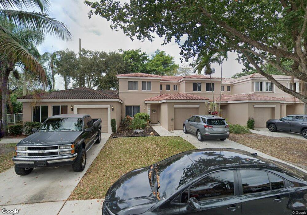 1615 W Harmony Lake Cir unit 2, Davie, FL 33324 - photo 1