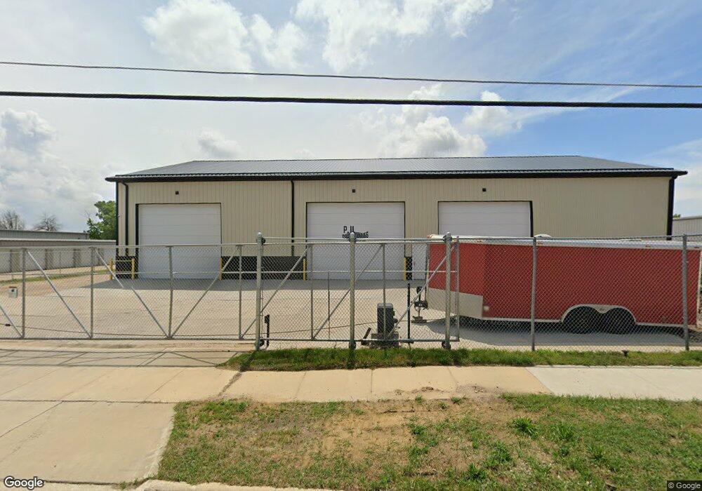 707 31st Ave SW, Cedar Rapids, IA 52404 - photo 1