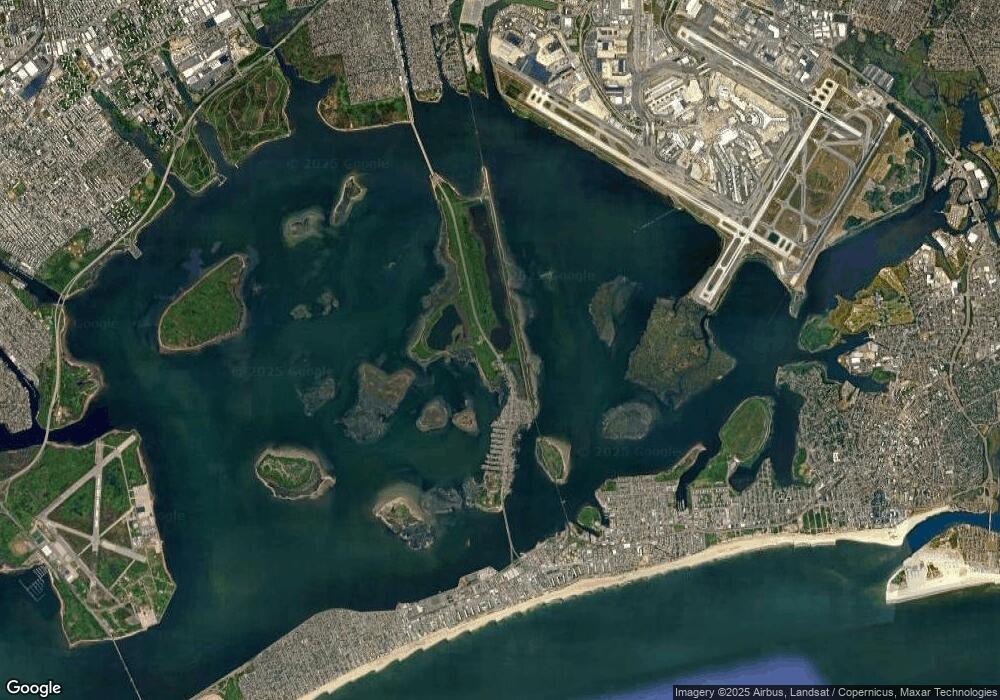 50-02 E 21st Rd, Broad Channel, NY 11693 - photo 1