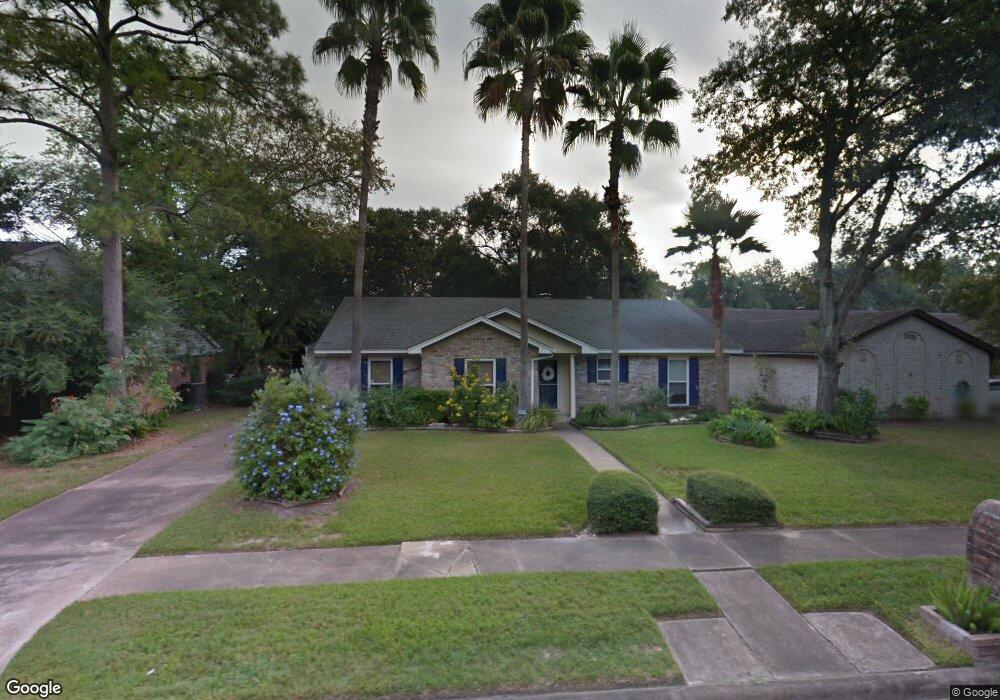 7434 Deep Forest Dr, Houston, TX 77088 - photo 1