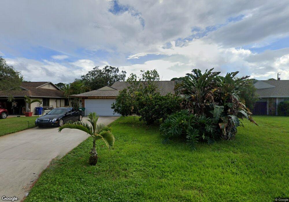 113 Capri Ave, Sebastian, FL 32958 - photo 1