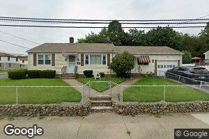 292 9th Ave, Woonsocket, RI 02895