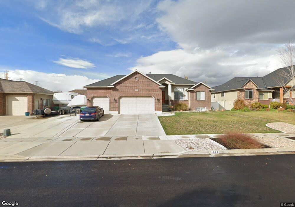 1584 W Timbercreek Ln, Layton, UT 84041 - photo 1