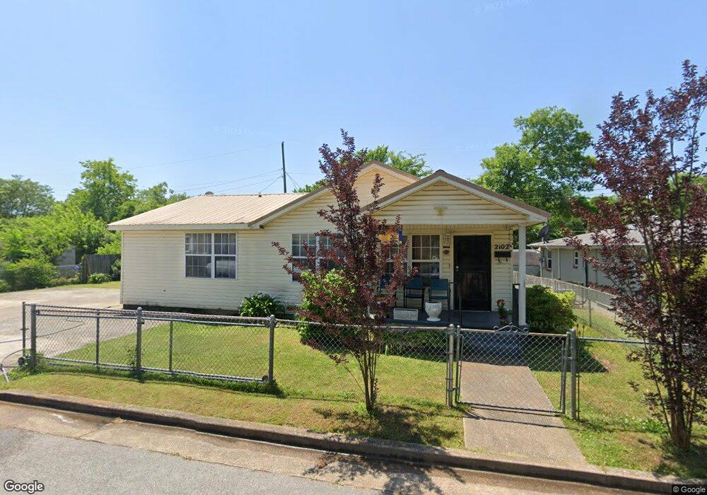 2102 Sharp St, Chattanooga, TN 37404 - photo 1