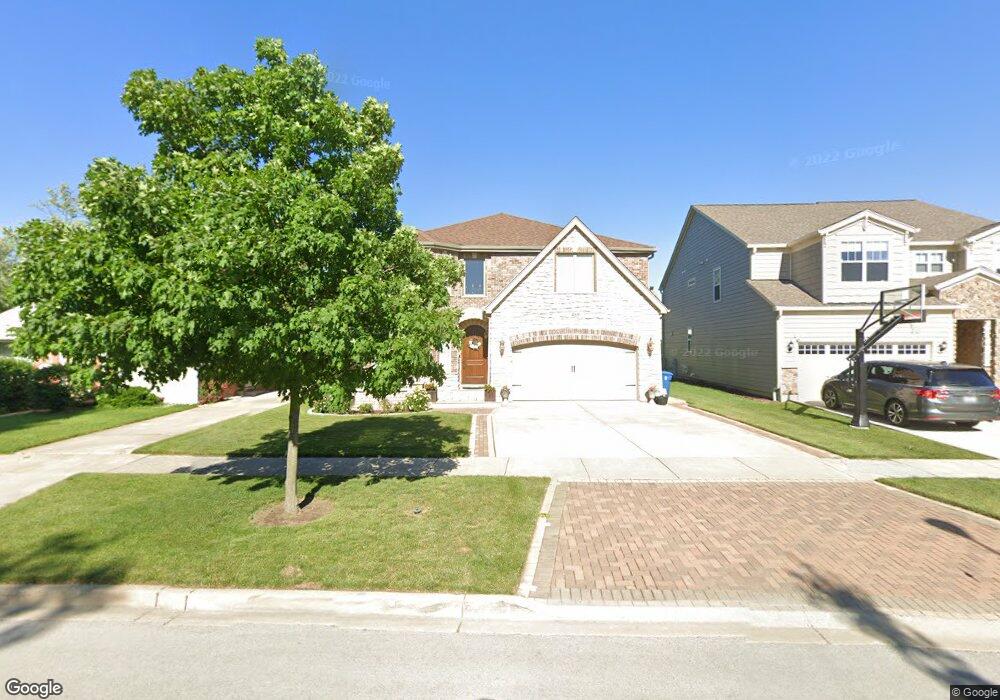 469 N Highview Ave, Elmhurst, IL 60126 - photo 1