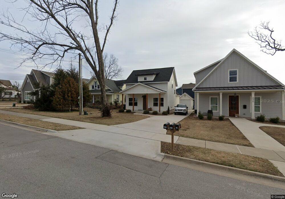 622 W Cypress St, Rogers, AR 72756 - photo 1