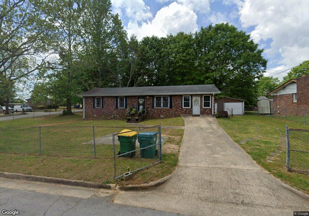 158 Wood Cir, Winder, GA 30680 - photo 1