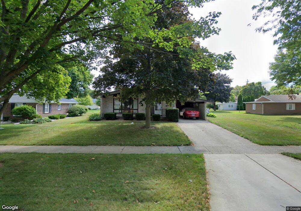 319 Kern St, Frankenmuth, MI 48734 - photo 1