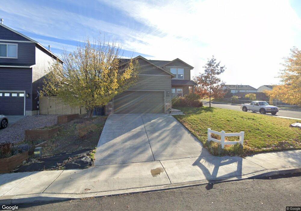 274 SW 34th Ln, Redmond, OR 97756 - photo 1