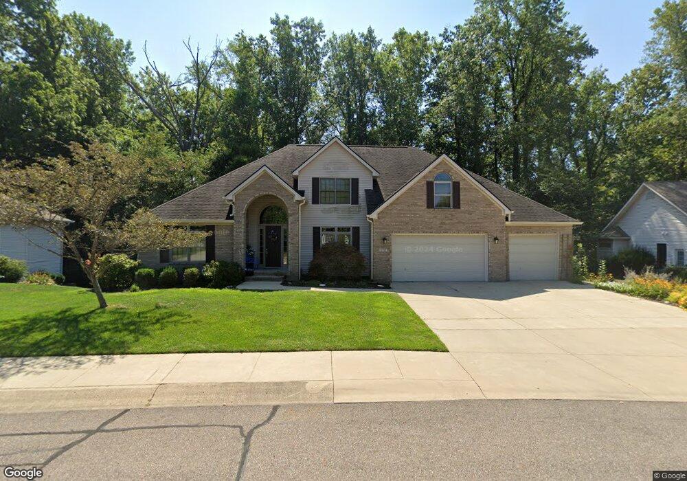 5373 Redbird Dr, Columbus, IN 47201 - photo 1