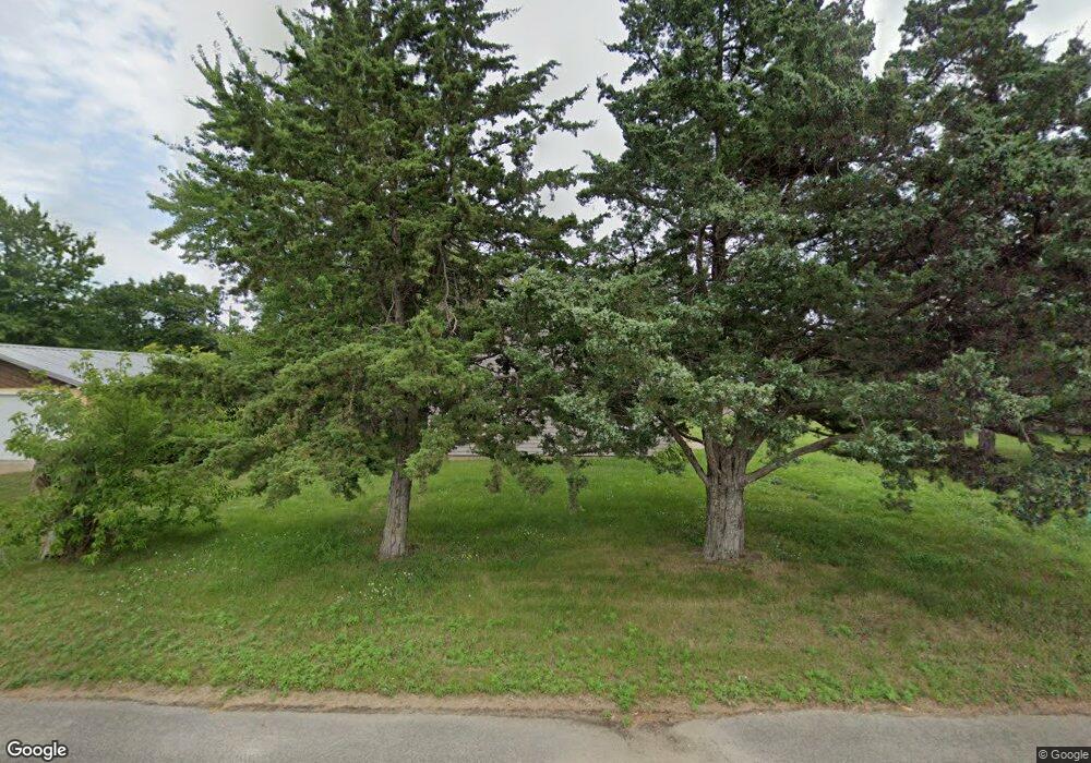 210 Huntsinger Ave, Park Rapids, MN 56470 - photo 1