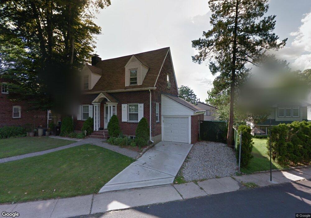 18 Rugby Ave, Staten Island, NY 10301 - photo 1