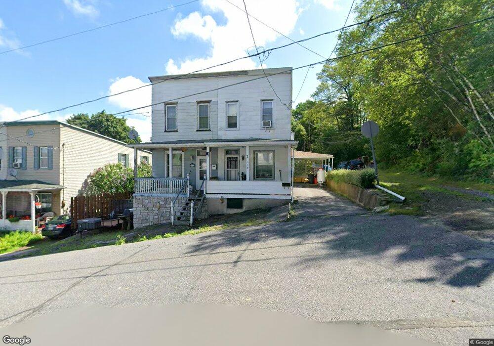 273 1st St, Coaldale, PA 18218 - photo 1