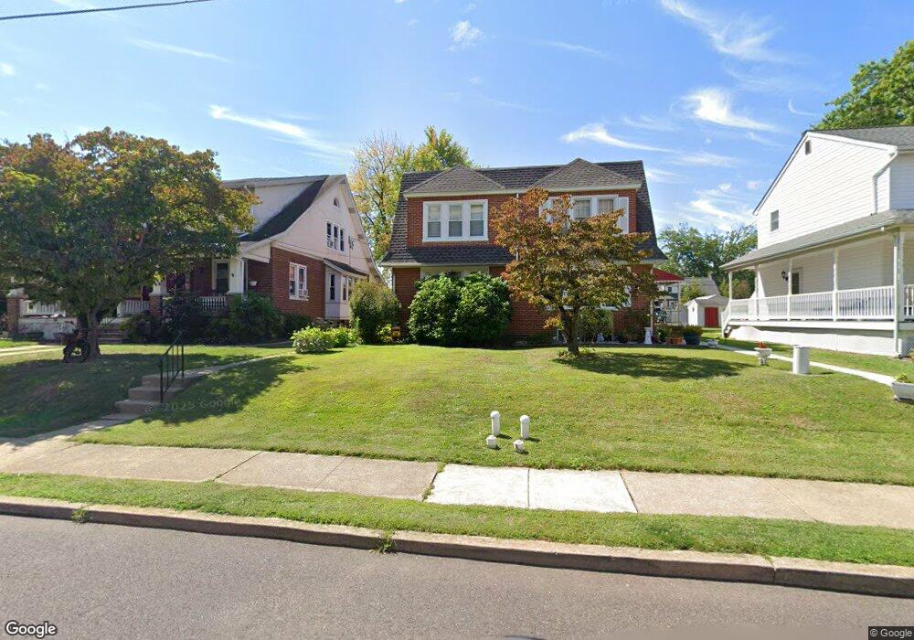 914 Derstine Ave, Lansdale, PA 19446 - photo 1