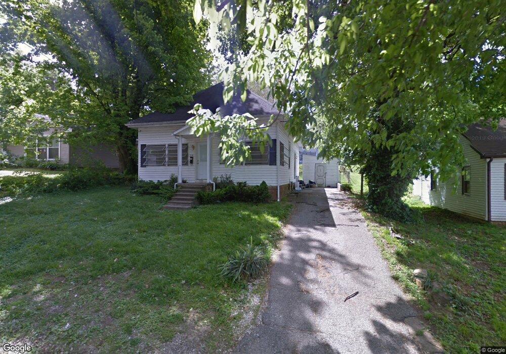 210 Sycamore St, Newburgh, IN 47630 - photo 1