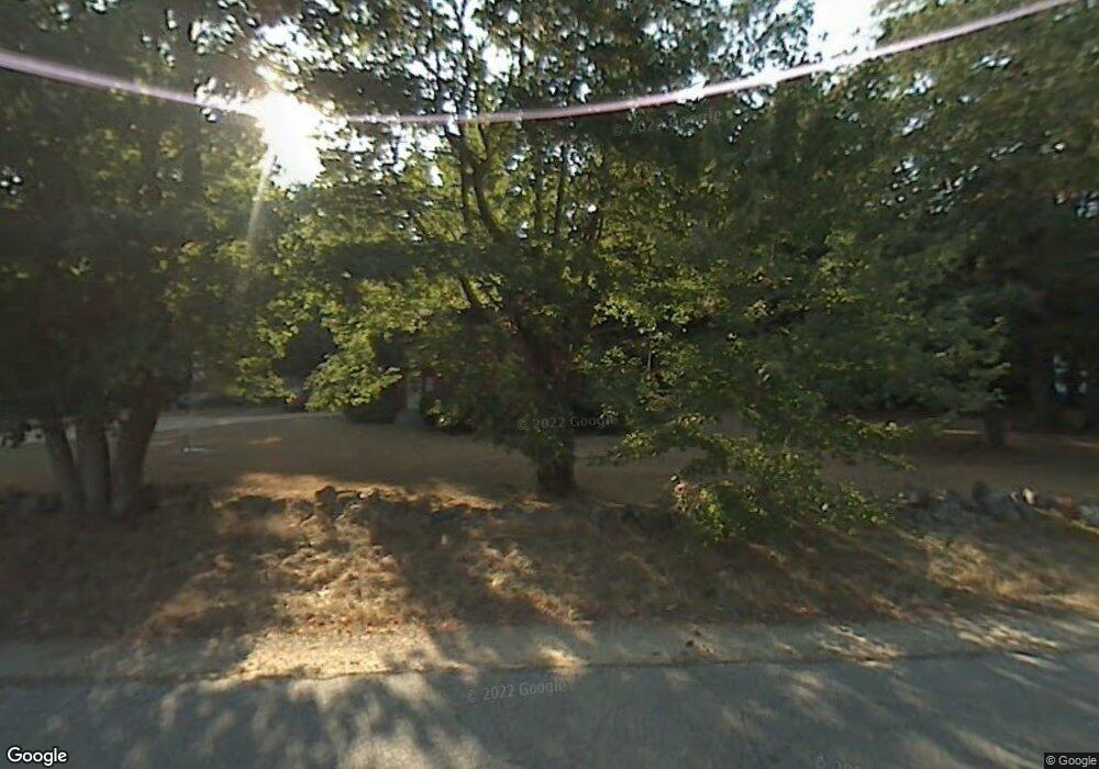 19 W Shore Park Rd, Kingston, NH 03848 - photo 1