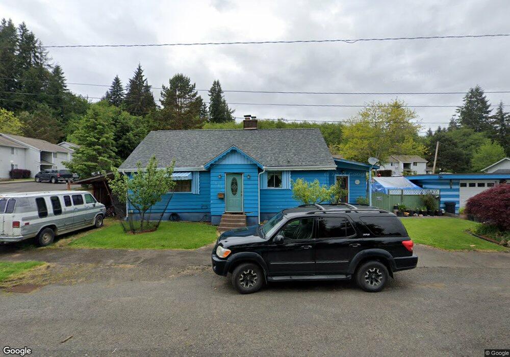 1609 Riddell St, Raymond, WA 98577 - photo 1