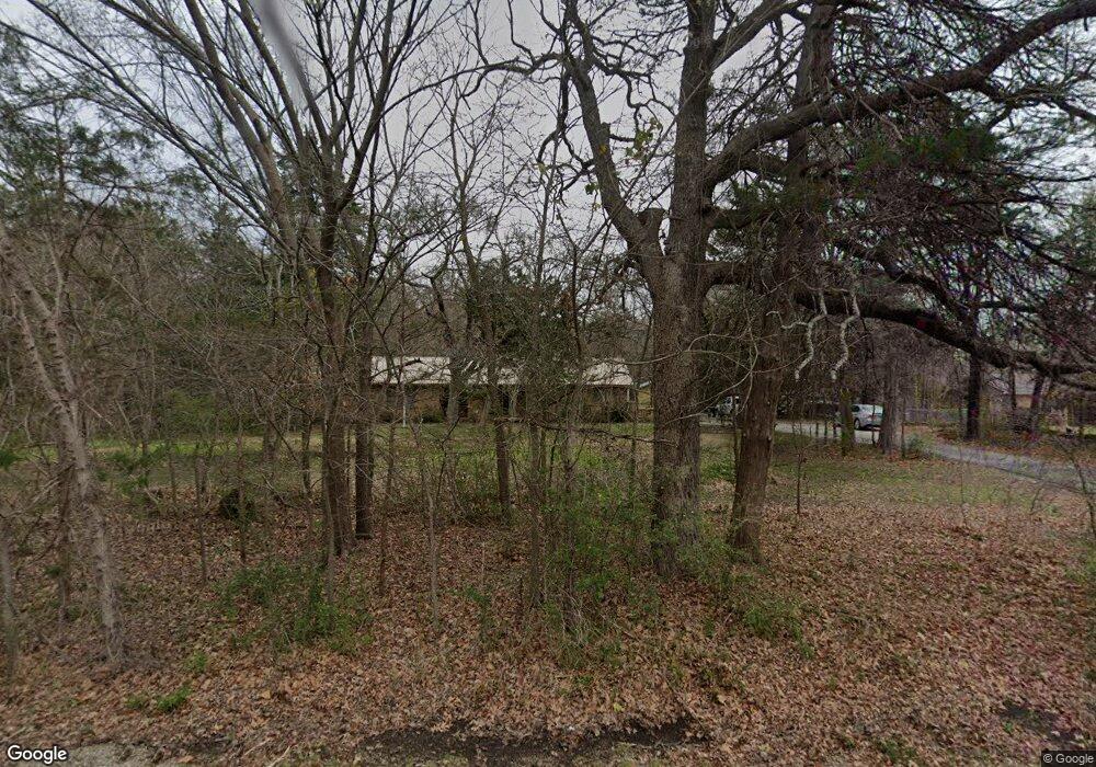 688 Woodlake Rd, Denison, TX 75021 - photo 1