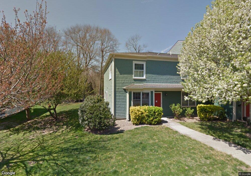 D2 Bristol Woods Dr unit D2, Bristol, RI 02809 - photo 1