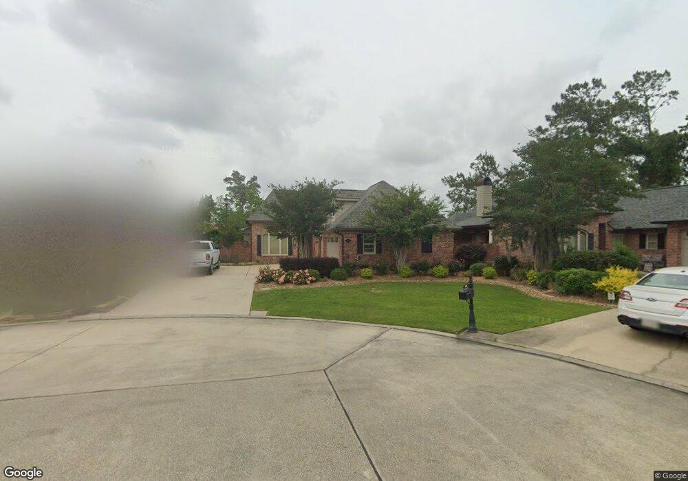 904 N Yorkshire Cir, Lake Charles, LA 70605 - photo 1