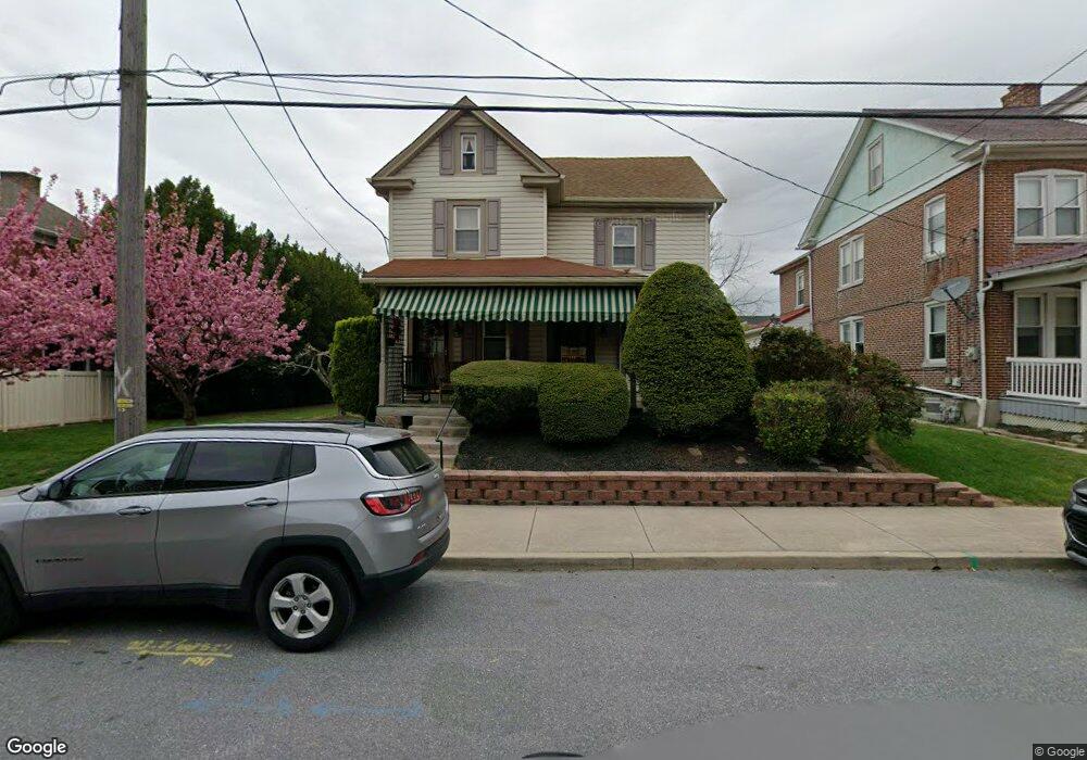 117 W Franklin St, New Holland, PA 17557 - photo 1