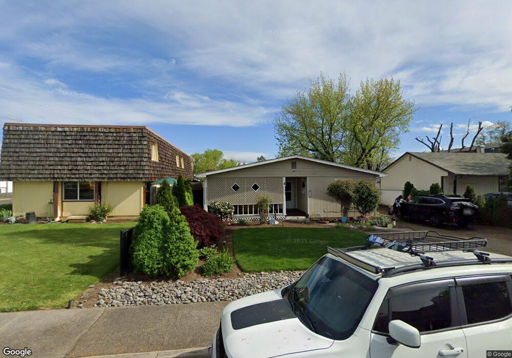 436 Ash St, Central Point, OR 97502 - photo 1