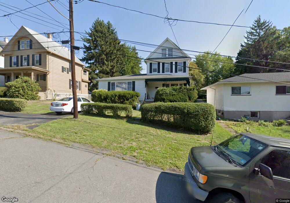 1021 Hickory St, Scranton, PA 18505 - photo 1