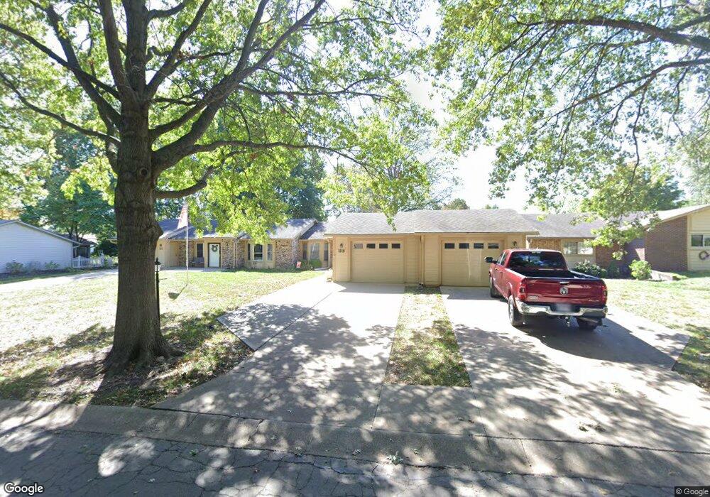 1319 W Johns Blvd, Raymore, MO 64083 - photo 1