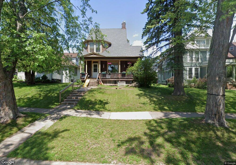 5409 Oneida St, Duluth, MN 55804 - photo 1