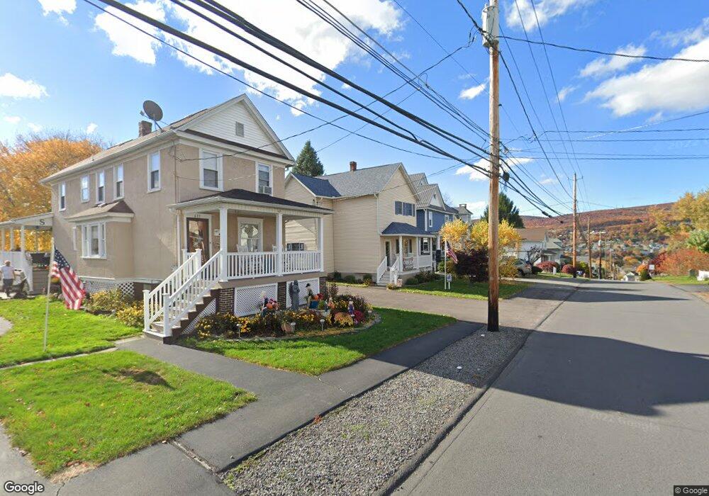 611 E Scott St, Olyphant, PA 18447 - photo 1