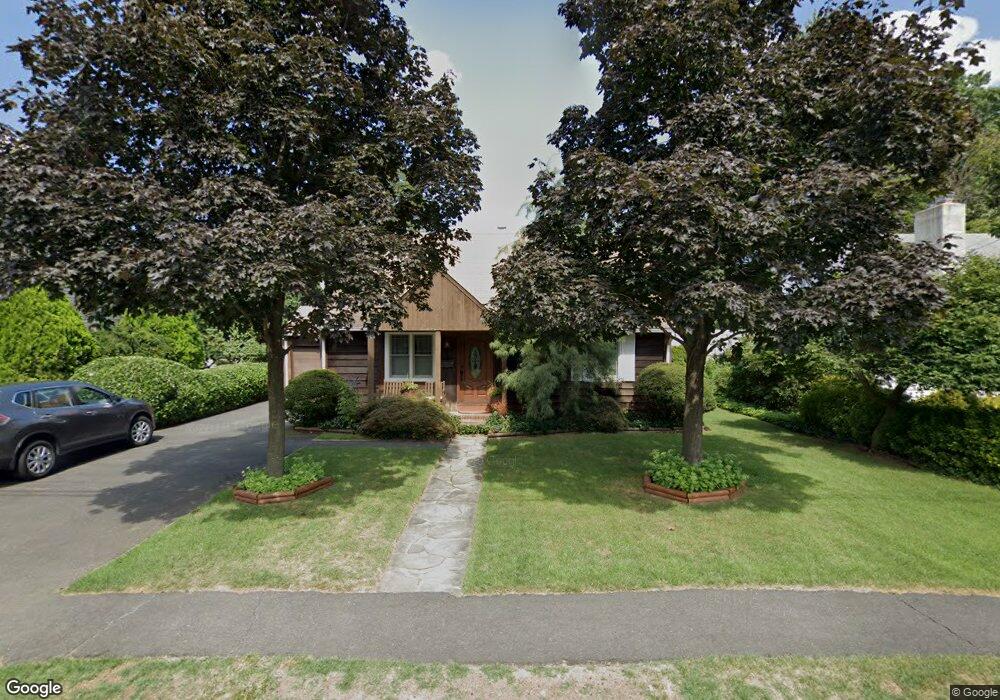 17-09 Split Rock Rd unit 1X, Fair Lawn, NJ 07410 - photo 1