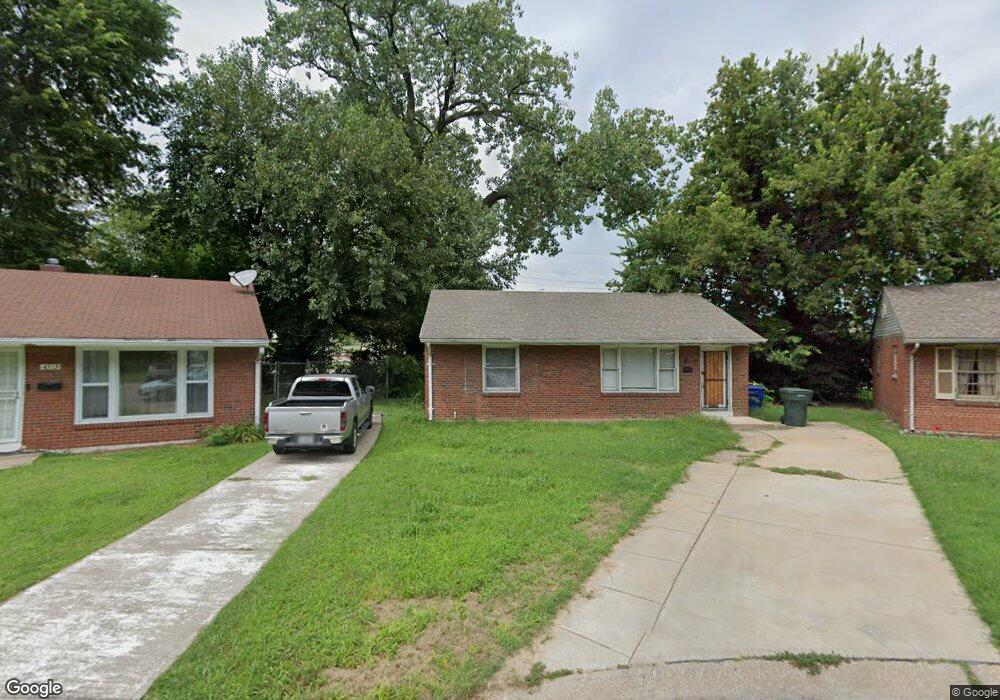 4309 Dryden Ct, Saint Louis, MO 63115 - photo 1