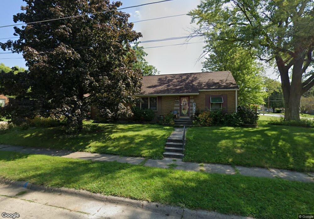 3807 40th St, Des Moines, IA 50310 - photo 1