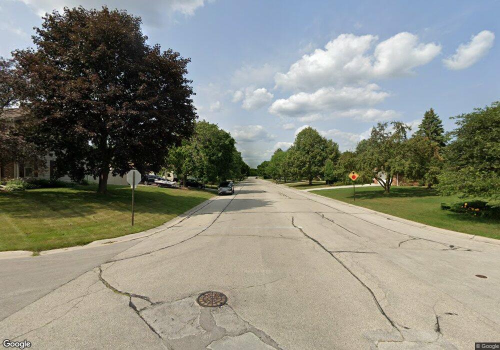 W165N1041 Wagon Trail, Germantown, WI 53022 - photo 1